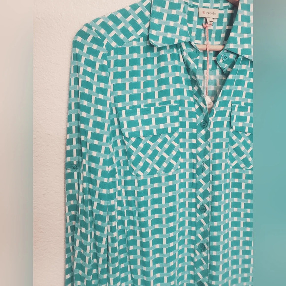 💚5/$25 NWT Cremieux Plaid Geometrical Print Roll Tab Sleeve Button Up Shirt XS - Picture 5 of 5